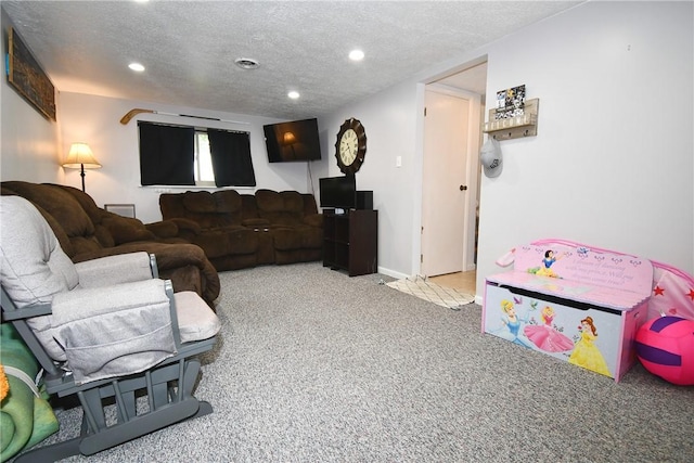 4095 Overlook St, South Park, PA 15129 - living area featuring carpet flooring, a textured ceiling, and recessed lighting