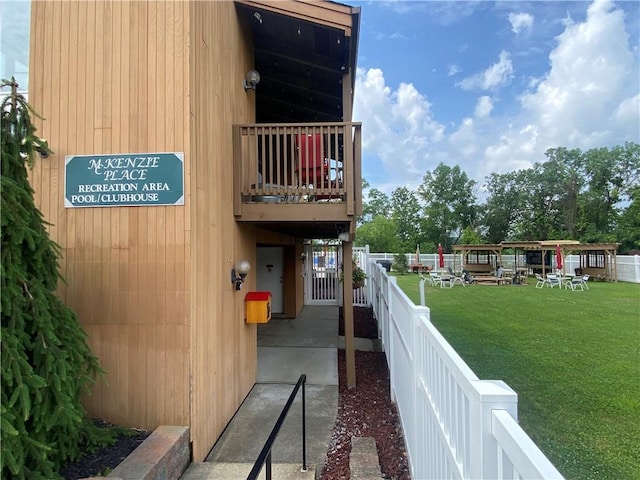 2207 Kenzie Dr, Robinson Twp, PA 15205 - view of side of home featuring a balcony