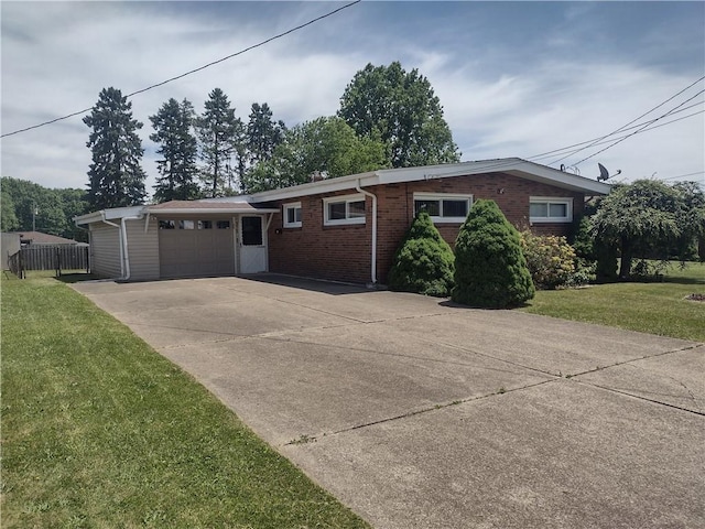 313 Chester Dr, Lower Burrell, PA 15068 - photo 1