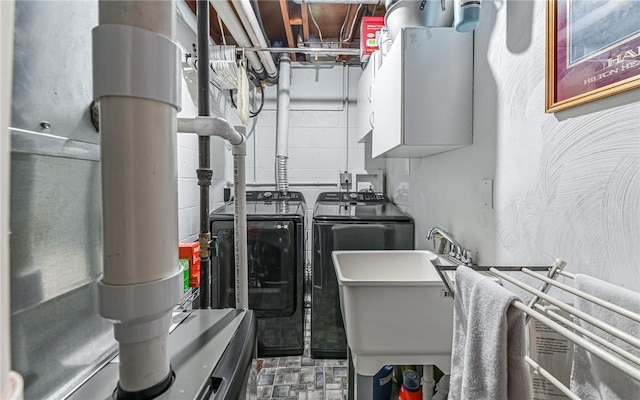 130 Killarney Rd, Pine Twp, PA 15090 - laundry area featuring washer and dryer
