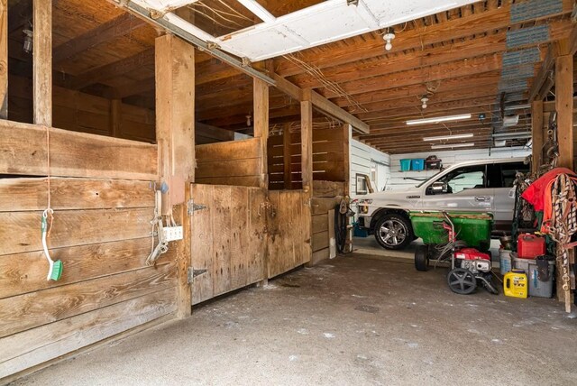 180 Lower Harmony Rd, Connoquenessing Twp, PA 16052 - view of stable