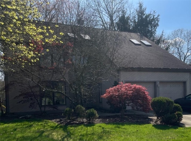 505 Colony Ct, Richland, PA 15044 - view of home's exterior with roof with shingles and a lawn