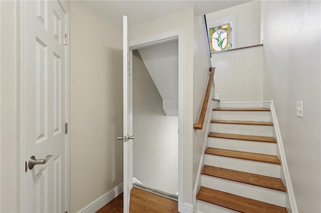 200 Neville, Edgeworth, PA 15143 - stairs with wood finished floors and baseboards