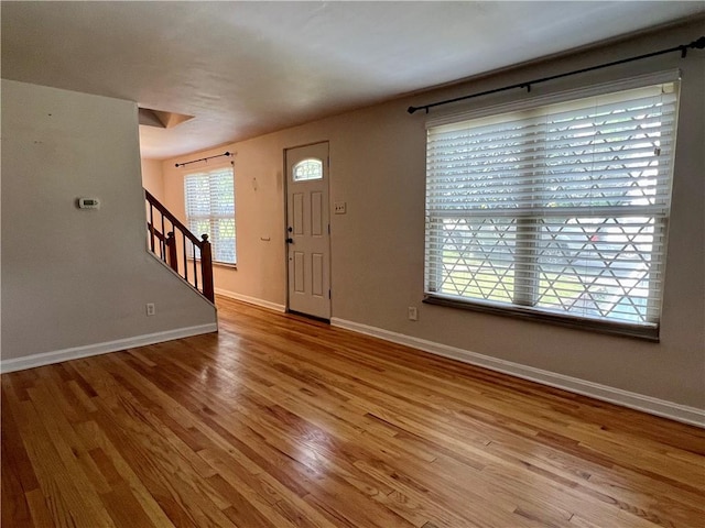 716 Vallevista Ave, Mt Lebanon, PA 15234 - foyer with stairway and wood finished floors