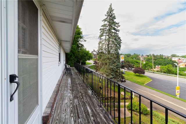 5401 Perrysville Rd, Ross Twp, PA 15229 - view of deck