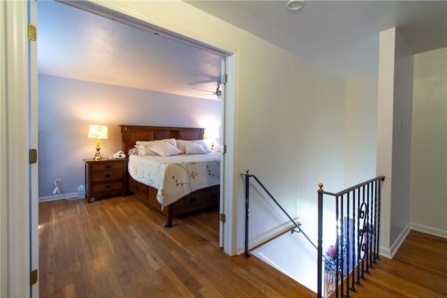 5401 Perrysville Rd, Ross Twp, PA 15229 - bedroom with wood finished floors and baseboards