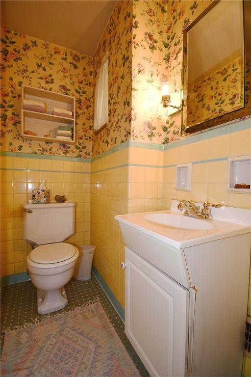 317 Fieldbrook Dr, Mt Lebanon, PA 15228 - photo 14