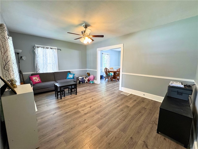 414 Memorial Ave, Grove City Boro, PA 16127 - photo 3