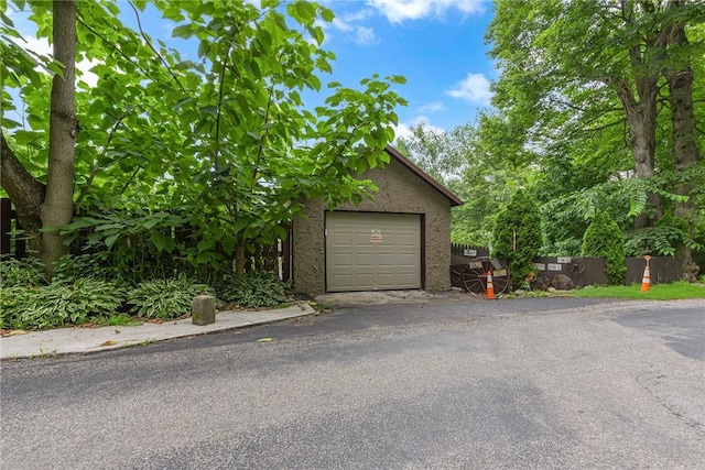 248 Shaffer Rd, North Sewickley Twp, PA 15010 - detached garage with driveway