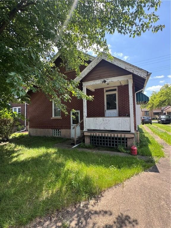 30 Commonwealth Ave, Duquesne, PA 15110 - photo 14