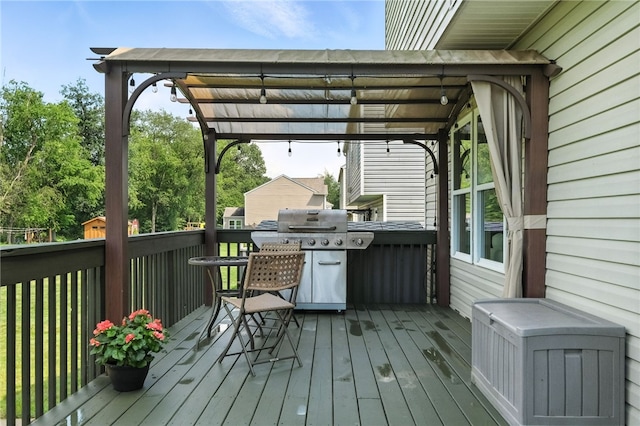 412 Colt Cir, Findlay Twp, PA 15026 - wooden deck with area for grilling