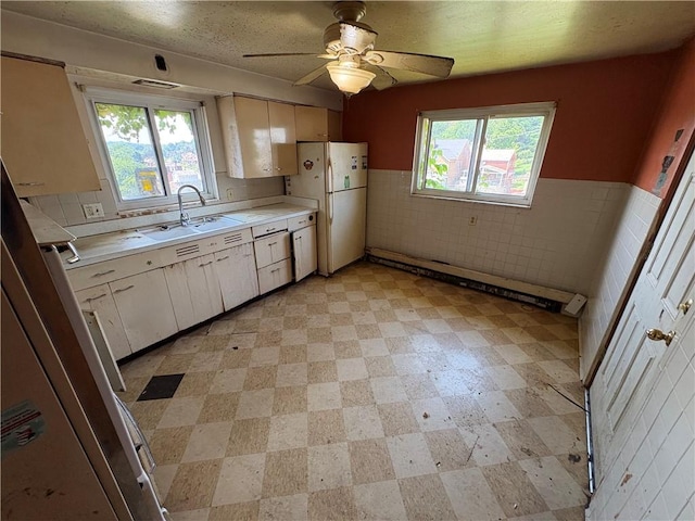 46 Maytide St, Carrick, PA 15227 - photo 6
