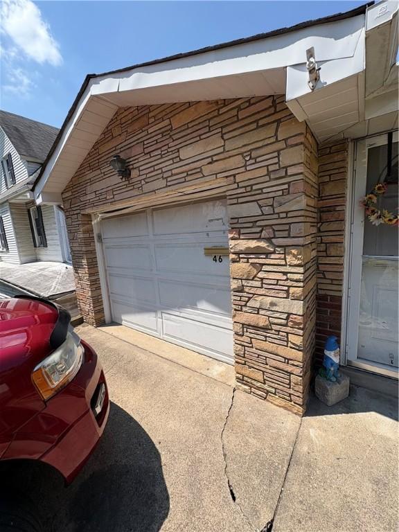 46 Maytide St, Carrick, PA 15227 - photo 20