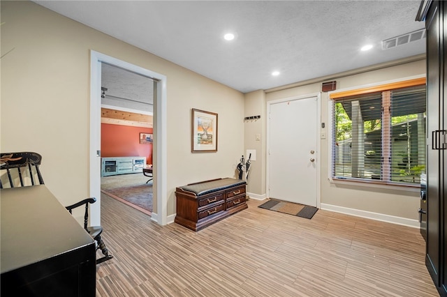 101 Jane Kirk Ct, Center Twp, PA 15001 - entryway featuring recessed lighting