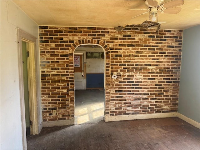 112 Wide St, Chartiers, PA 15342 - photo 4