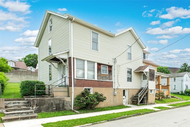 425 Concord Ave, City Of Greensburg, PA 15601 - view of front of house featuring stairway