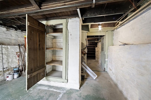 425 Concord Ave, City Of Greensburg, PA 15601 - unfinished below grade area featuring stairway