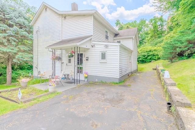 93 Semmens St, Wilkins Twp, PA 15145 - photo 2