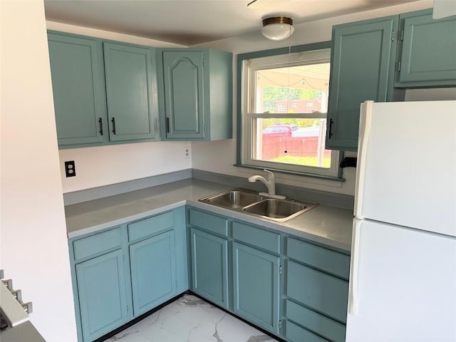 302 Owens Ave, Liberty Boro, PA 15133 - photo 7