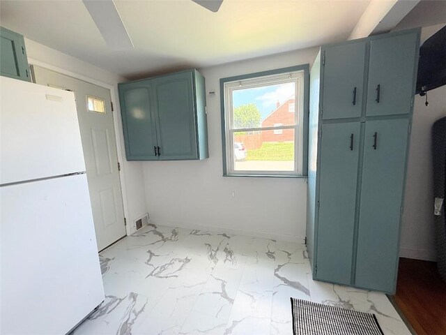 302 Owens Ave, Liberty Boro, PA 15133 - photo 9