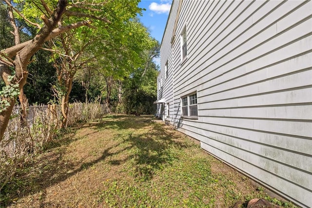 98 S 9th St, South Side, PA 15203 - view of yard