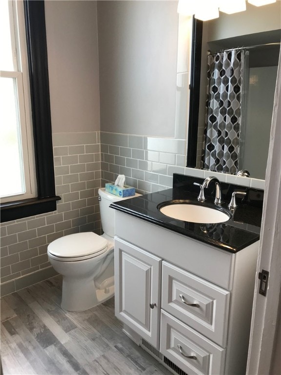 1524 4th Ave, Coraopolis, PA 15108 - photo 8