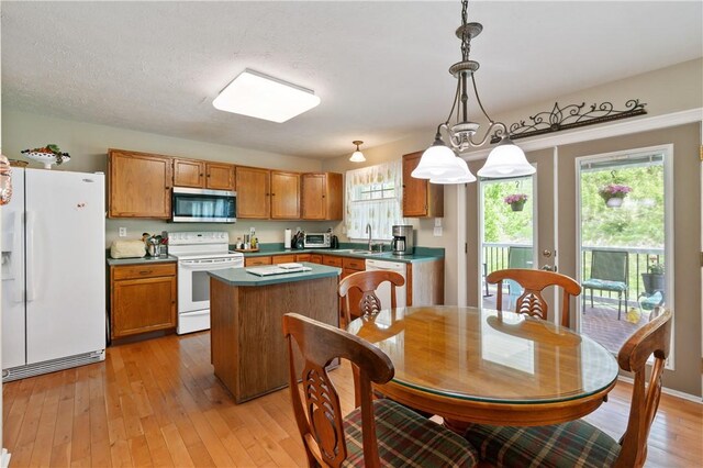348 Treetop Dr, Cecil, PA 15317 - photo 4