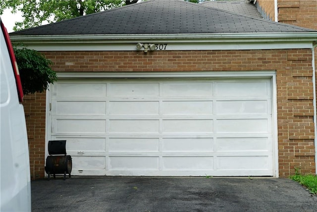 307 E Clen Moore Blvd, New Castle, PA 16105 - photo 4