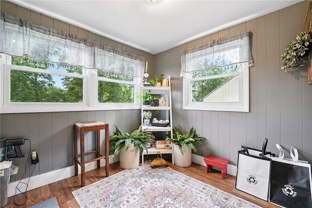 131 Heckman Rd, Delaware Twp, PA 16124 - sitting room with wood finished floors
