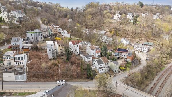 12 Brosville St, South Side, PA 15203 - photo 20
