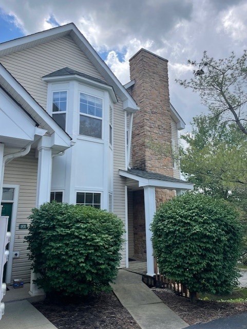 1521 Eagle Pointe Dr, Cecil, PA 15317 - photo 1
