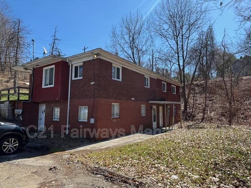 2551 Tilbrook Rd, Monroeville, PA 15146 - photo 1