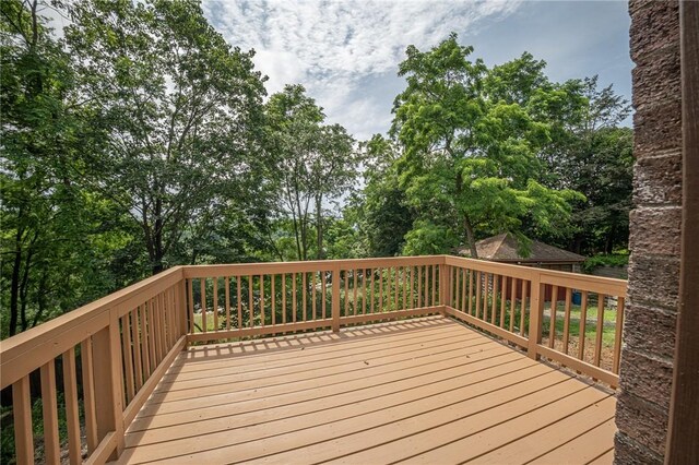 37 Defoe St, Perry Hilltop, PA 15214 - photo 11