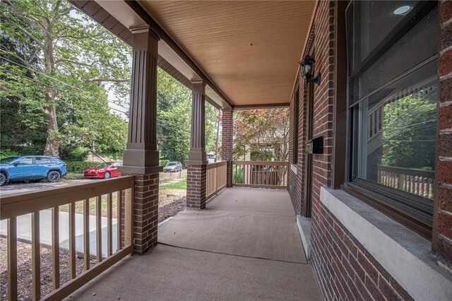 37 Defoe St, Perry Hilltop, PA 15214 - photo 3