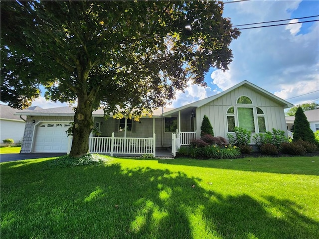 182 Latonka Dr, Jackson Twp, PA 16137 - photo 1