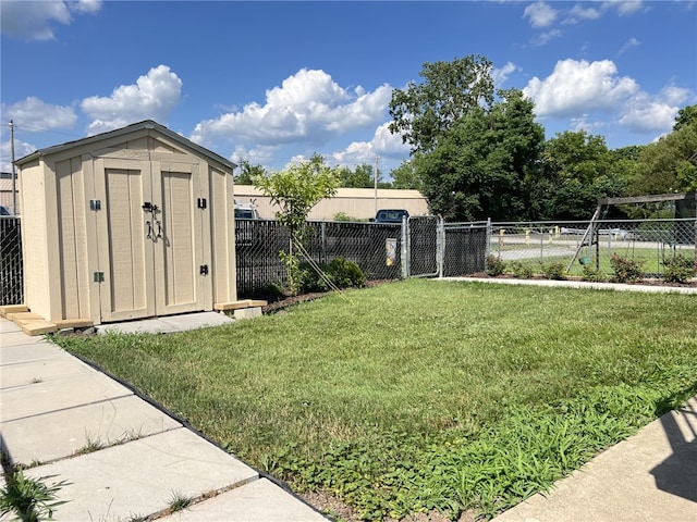 43 Barton Mill Rd, South Union Twp, PA 15401 - fenced backyard with a storage unit