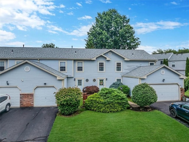 1443 Lexington Dr, Cecil, PA 15055 - photo 1