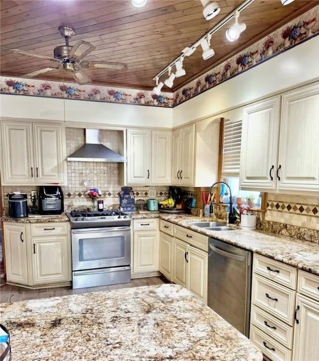 37 Redstone St, Redstone Twp, PA 15475 - photo 10