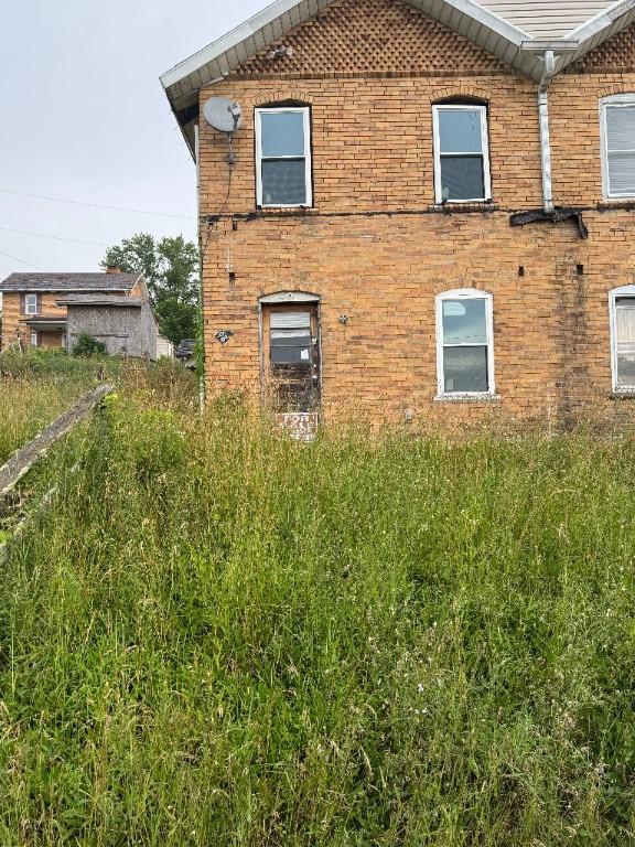 98 5th St, Marianna Boro, PA 15345 - photo 2