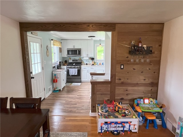 113 Bridle Rd, Shaler, PA 15116 - photo 9