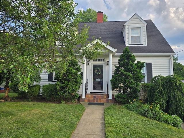 219 Johnston Dr, Ellwood City, PA 16117 - photo 1