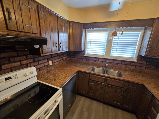 219 Johnston Dr, Ellwood City, PA 16117 - photo 8