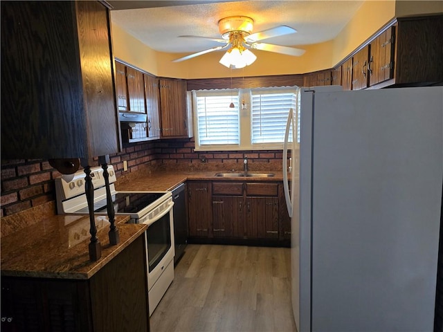 219 Johnston Dr, Ellwood City, PA 16117 - photo 6
