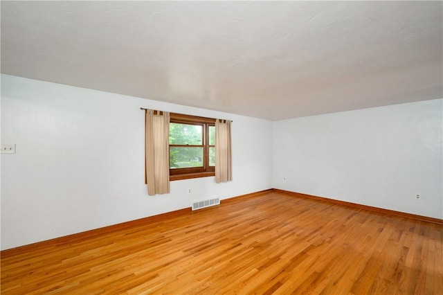 131 Windgate Dr, Marshall, PA 15090 - additional living space featuring light wood-style flooring and baseboards