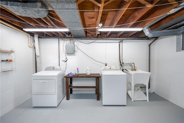 131 Windgate Dr, Marshall, PA 15090 - laundry area with independent washer and dryer and concrete block wall