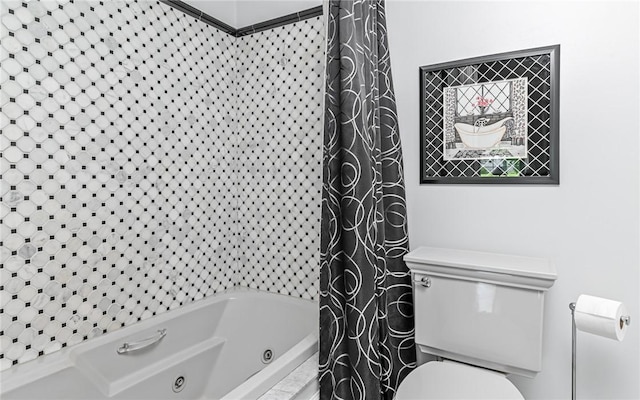 2276 Rochester Rd, Franklin Park, PA 15237 - bathroom with a combined bath / shower with jetted tub and toilet