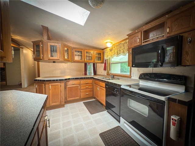 150 Peaceful Valley Rd, Washington Twp, PA 16061 - photo 2