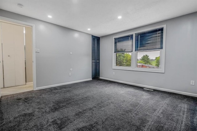 226 Glen Spring Cir, North Strabane, PA 15317 - spare room featuring carpet flooring, recessed lighting, and a smoke detector