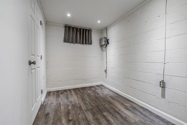 226 Glen Spring Cir, North Strabane, PA 15317 - spare room featuring dark wood-style floors and recessed lighting