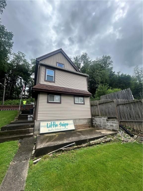 2814 Eccles St, South Side, PA 15210 - view of home's exterior